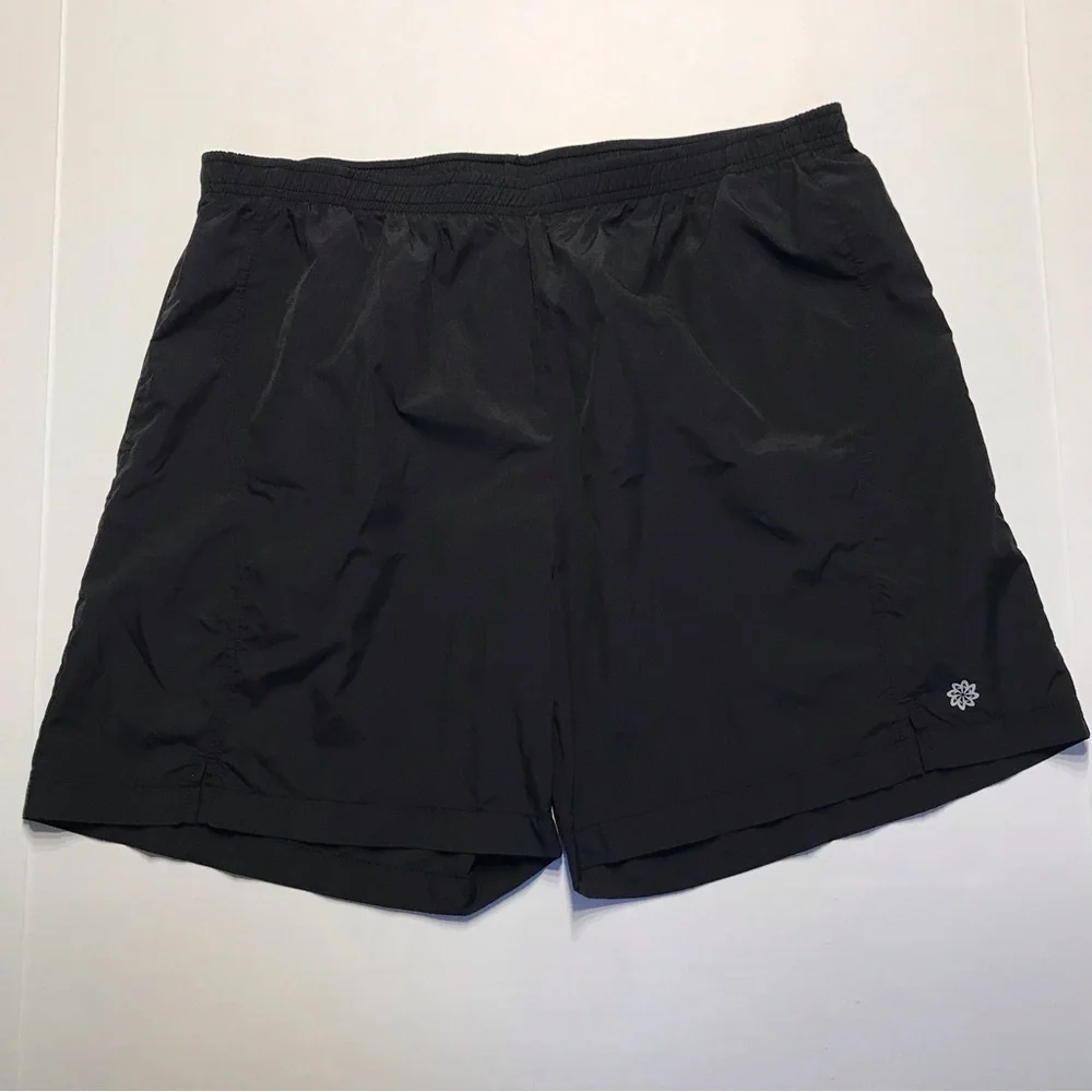 Title Nine LARGE The Original Anti-Run Short 7” Inseam Black Pull-On